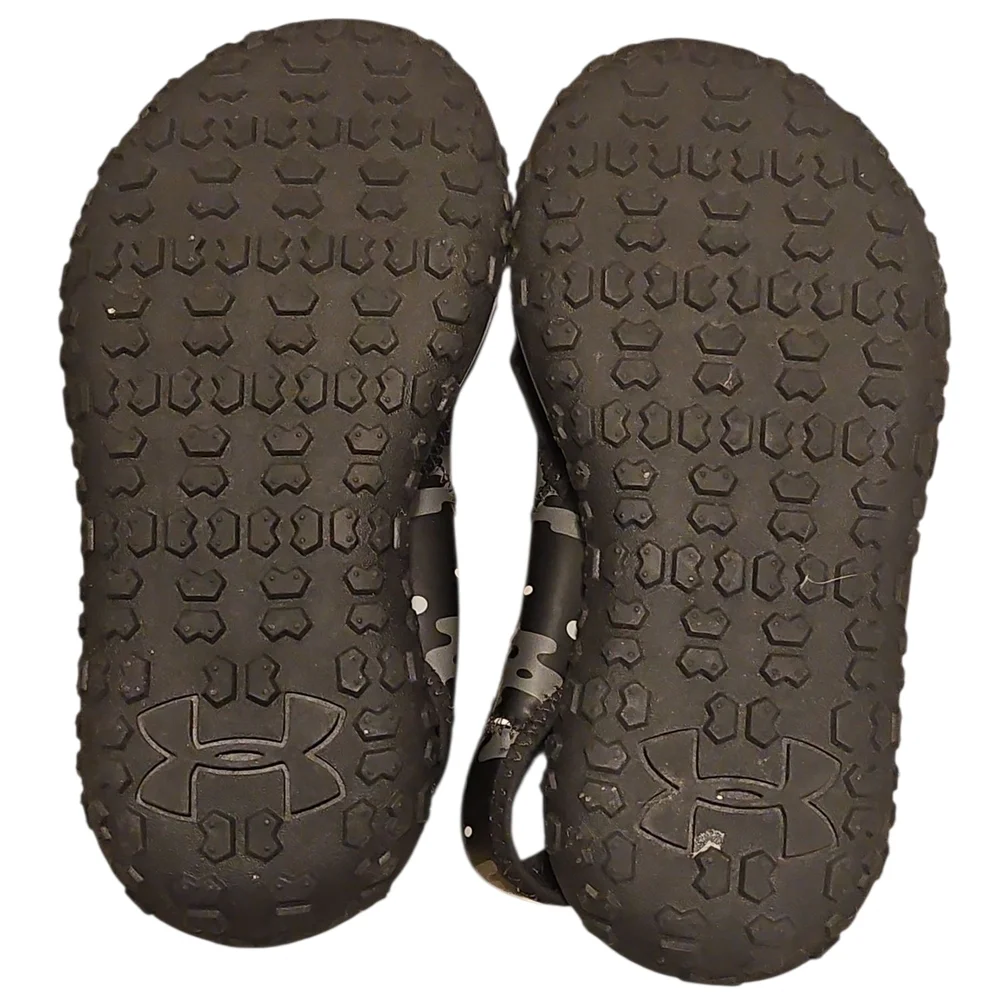 Under Armour Black/Gray/White Camo Sandals